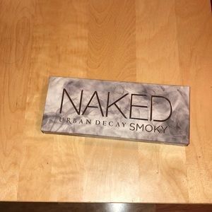 urban decay naked smoky palette
